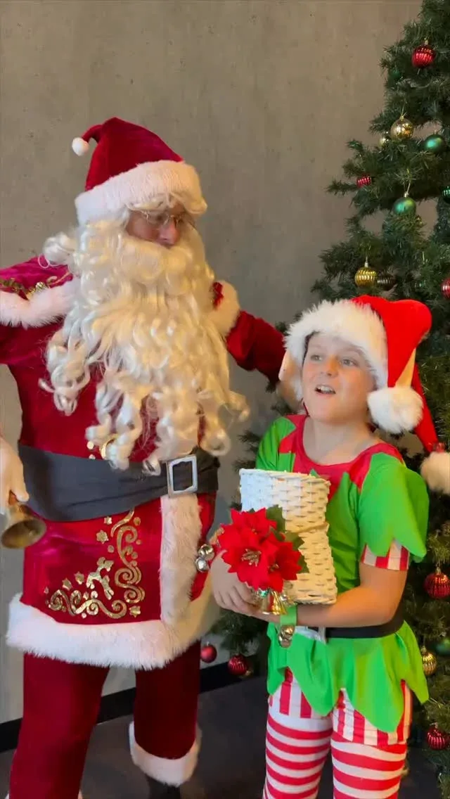 When Santa needed a stand-in, Paul answered the call 🎅 Best elf by his side, big smiles all around… who says the magic of Christmas is just for kids? #ChristmasMagic #FeelGoodMoments #FamilyChristmas #CommunitySpirit #BelieveInTheMagic